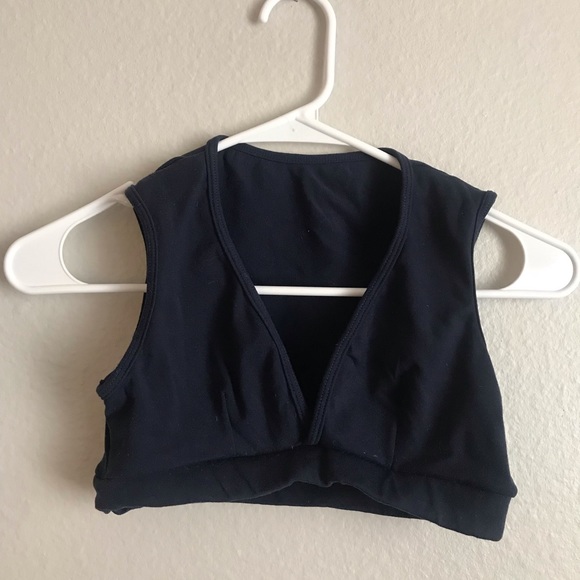 7 High Quality Sports Bras. Made in Brazil. Sizes Small/Medium. - Picture 3 of 7